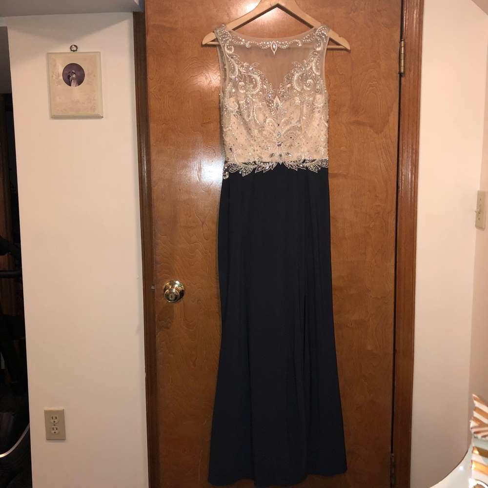 Val Stefani Gown